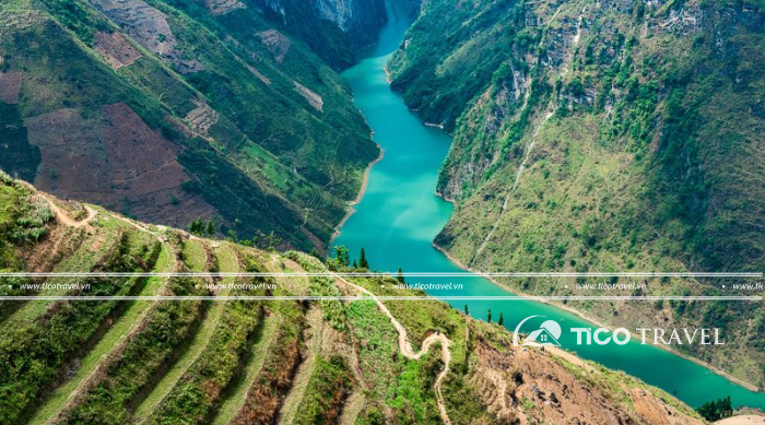 Tour du lịch Đông Bắc 5 ngày 4 đêm đặc sắc nhất